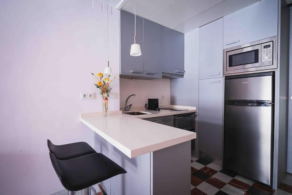 Atico Con Terraza Privada Cerca De La Catedral Apartment Sevilla Bagian luar foto