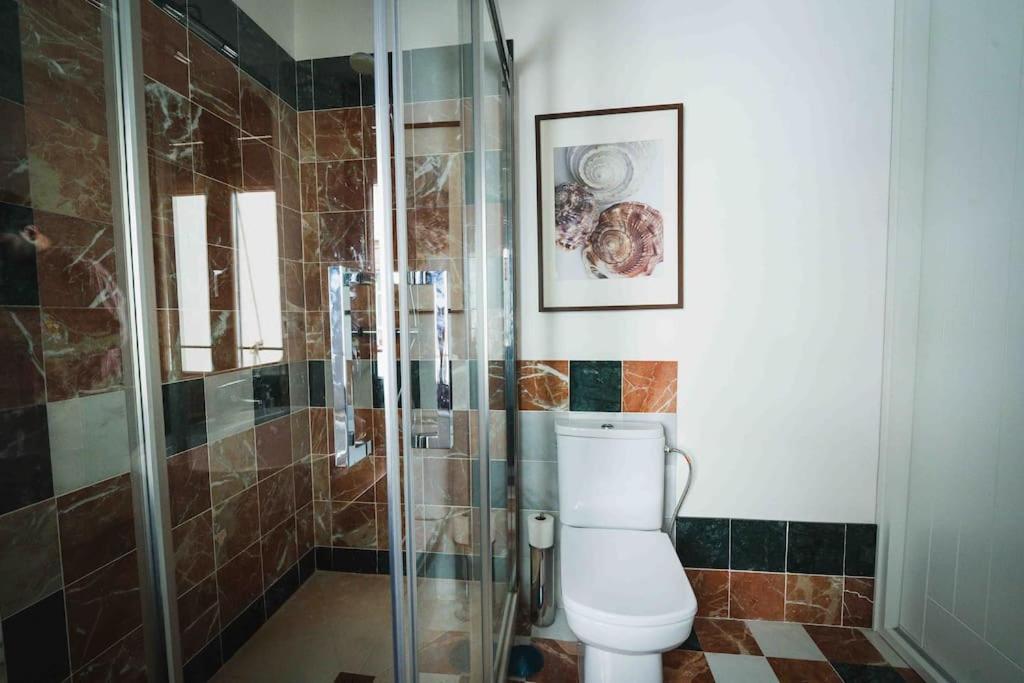 Atico Con Terraza Privada Cerca De La Catedral Apartment Sevilla Bagian luar foto