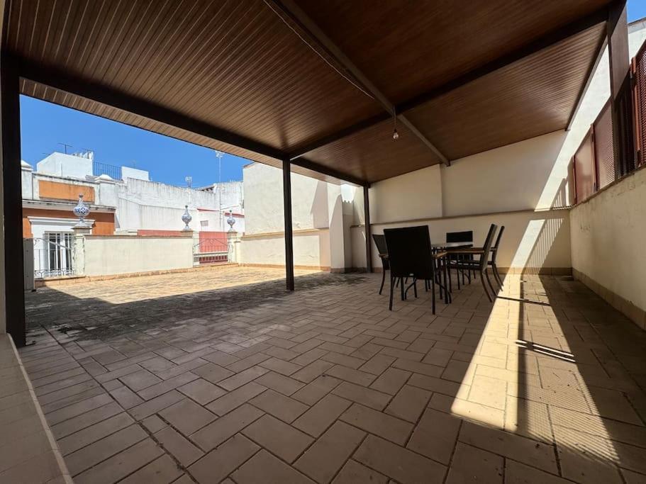 Atico Con Terraza Privada Cerca De La Catedral Apartment Sevilla Bagian luar foto